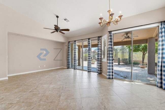 Building Photo - 10457 E Star of the Desert Dr