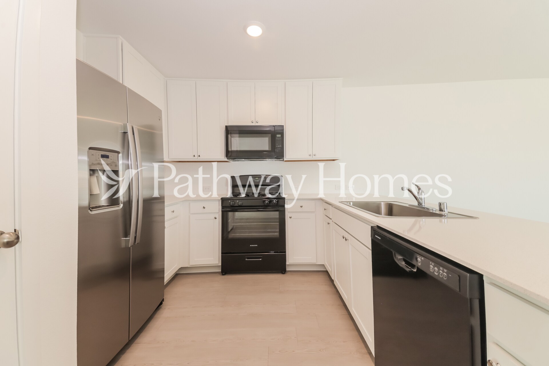 Building Photo - 3000 Burmese St