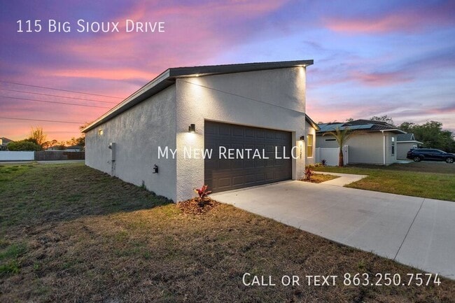 Building Photo - 115 Big Sioux Dr