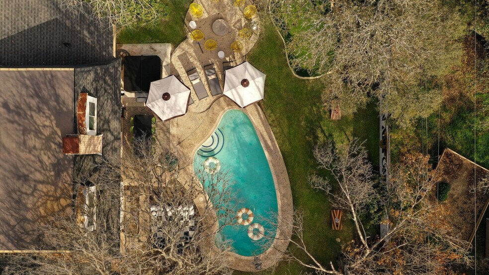 Building Photo - 11610 Intrigue Dr