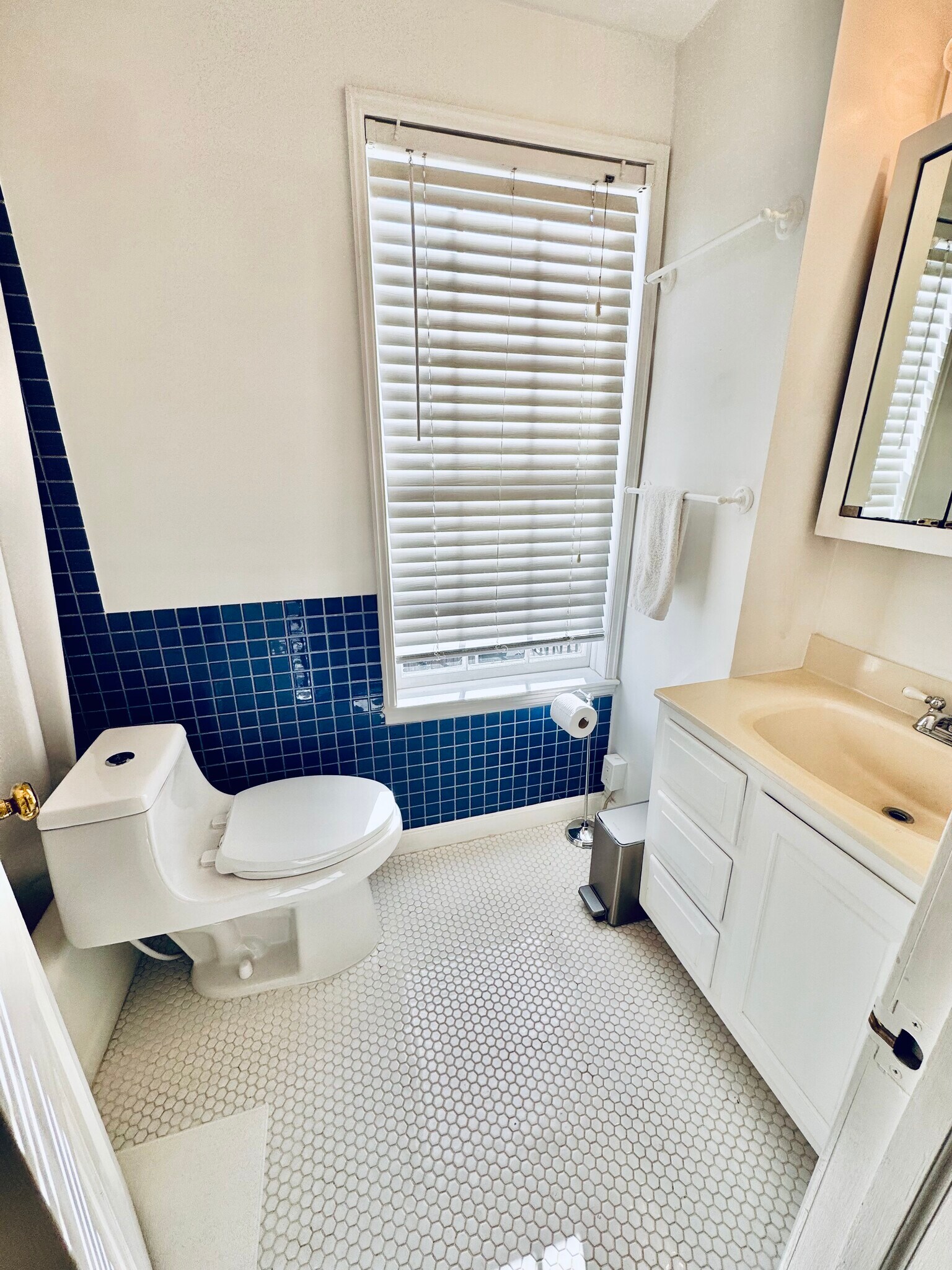 Building Photo - 1418 T St NW