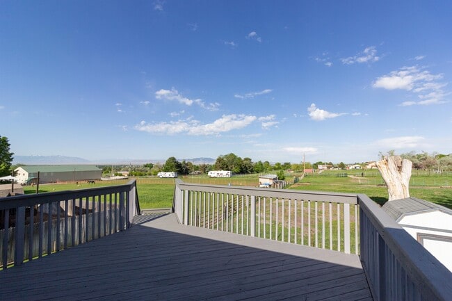 Building Photo - 2379 N 1075 E