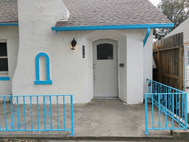 Building Photo - 510 Vanderbilt St