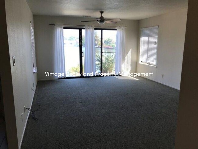 Building Photo - Available Now! Very Nice 3 Bedroom Home!!!