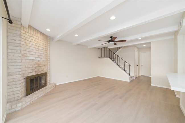 Building Photo - 14345 Misty Meadow Ln