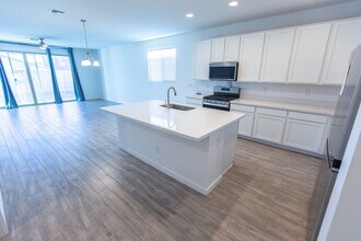 Building Photo - 13413 W Tether Trail