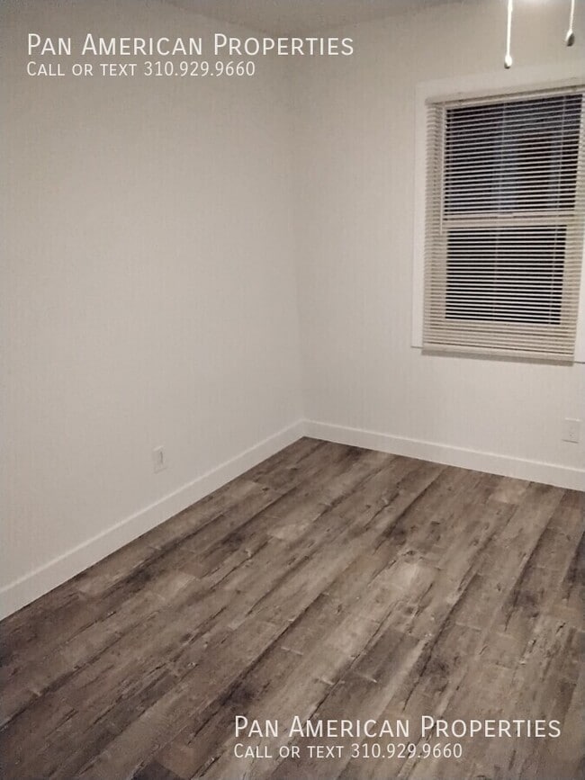 Building Photo - 6625 1/2 Crenshaw Blvd.-