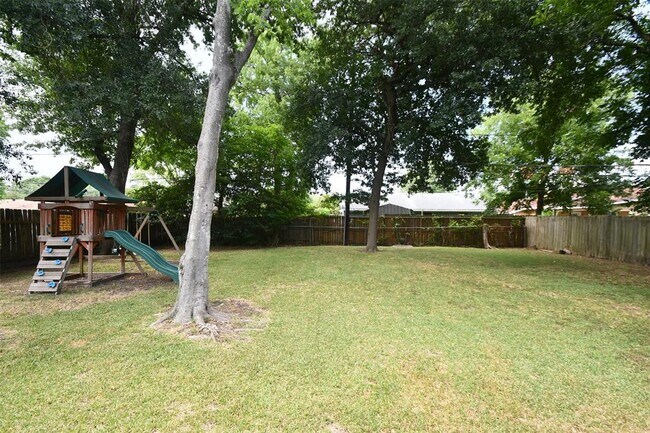 Building Photo - 5535 Berry Creek Dr