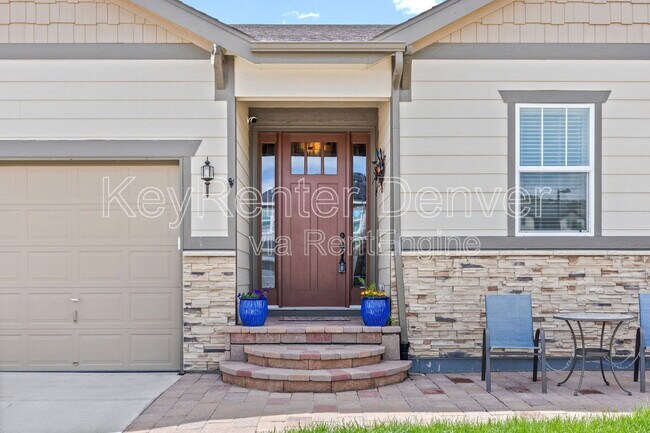 Building Photo - 6420 Agave Ave