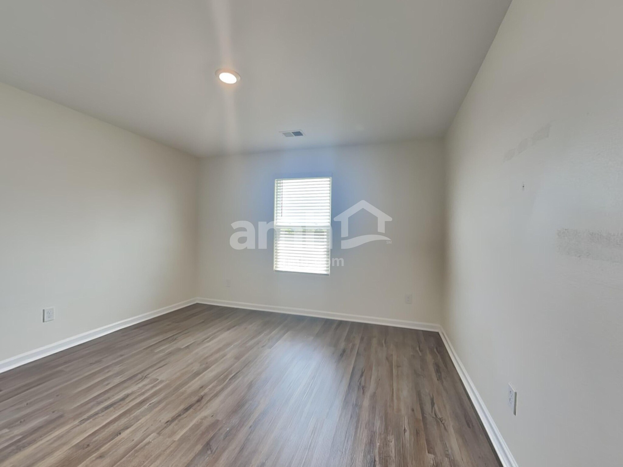 Building Photo - 6030 Mason Tucker Dr