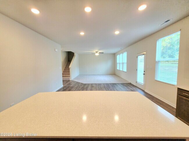 Building Photo - 4609 Golden Eagle Dr