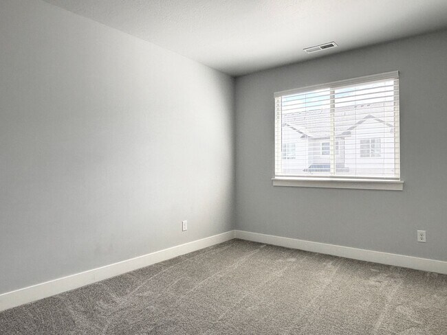 Building Photo - 13959 Silver Peak Ln