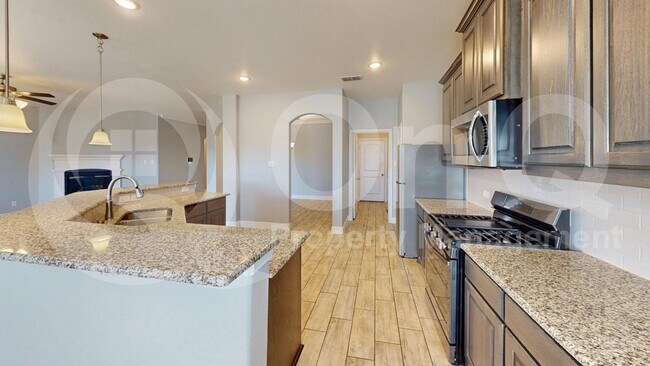 Building Photo - 4006 Whitetail Ln