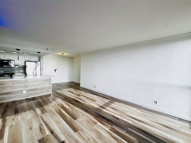 Building Photo - 3525 Sage Rd