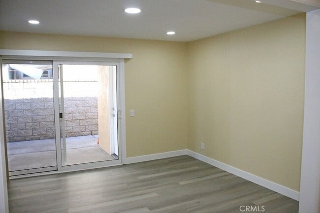 Building Photo - 2538 Alona St