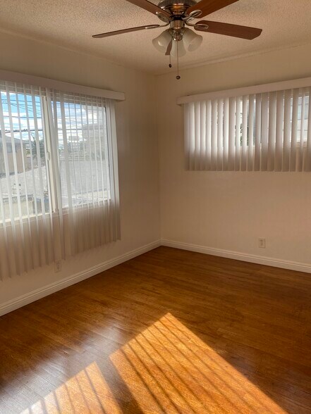 Building Photo - 4380 W 136th St