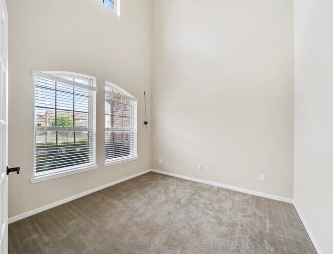 Building Photo - 4919 Blackwater Ln