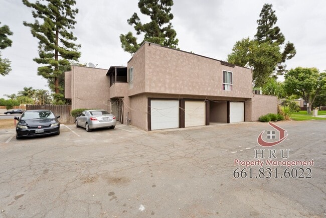 Building Photo - SW- condo 3bed-1.5 bath
