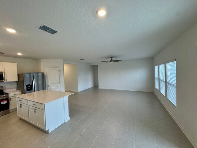 Building Photo - BRAND NEW HOME IN HIDDEN RIDEGE FOR RENT