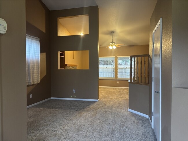 Building Photo - 2520 Arcadia Ct