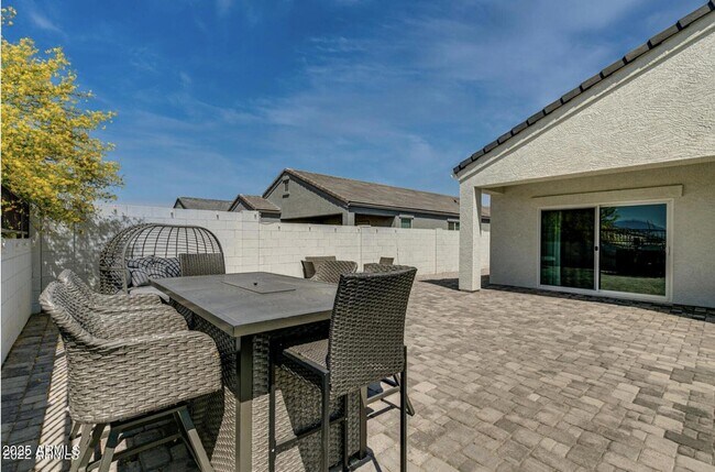 Building Photo - 5209 W San Gabriel Ave