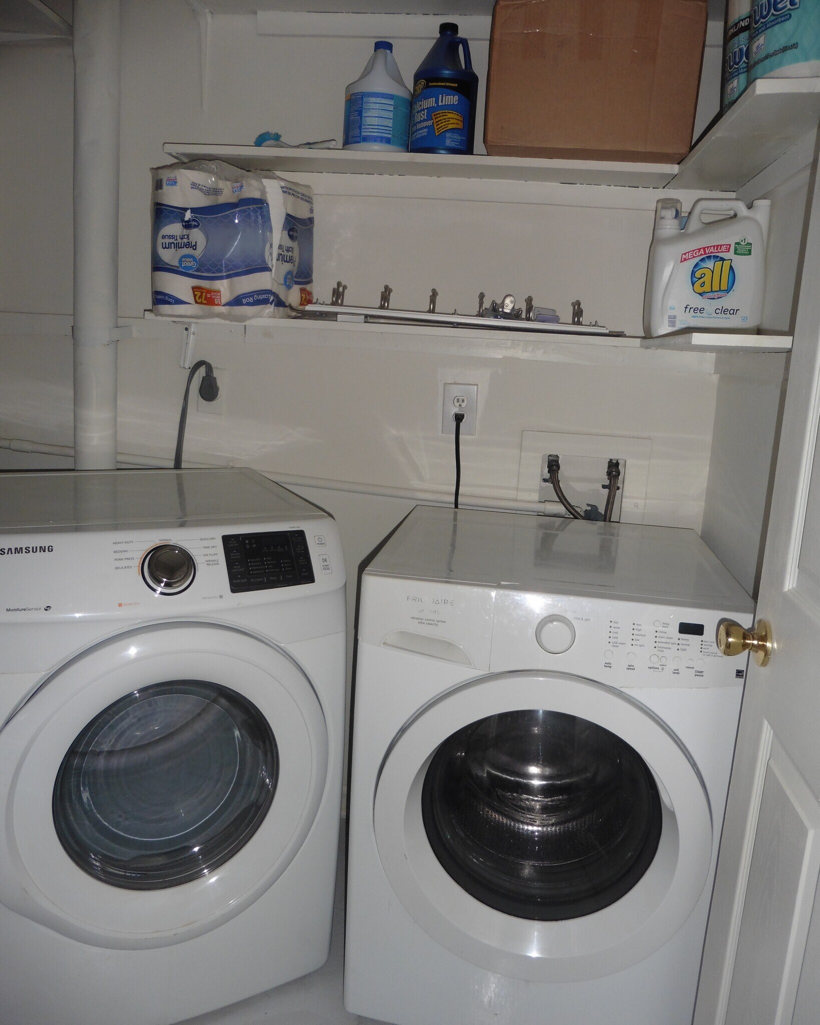 Laundry Room - 4257 Lake Ridge Dr