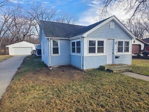 Building Photo - 114 N 5th St