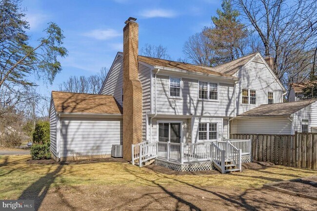 Building Photo - 5907 Wood Sorrels Ct