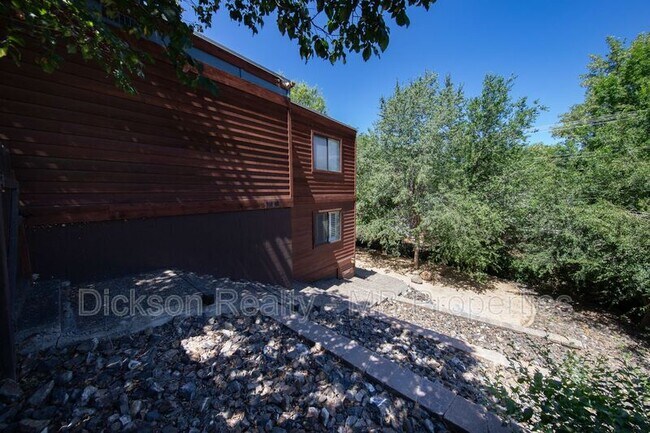 Building Photo - 2205 S Arlington Ave