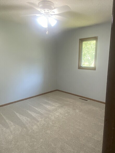 Bedroom - 219 Marion Dr