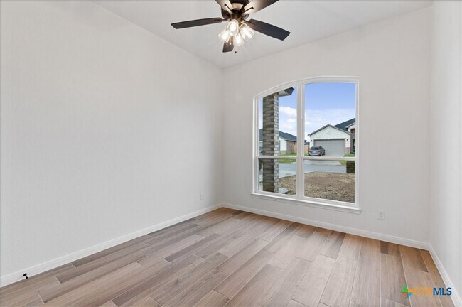 Building Photo - 6019 Catania Rd