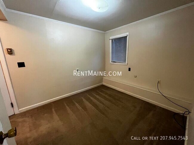 Building Photo - 17.5 Hudson St