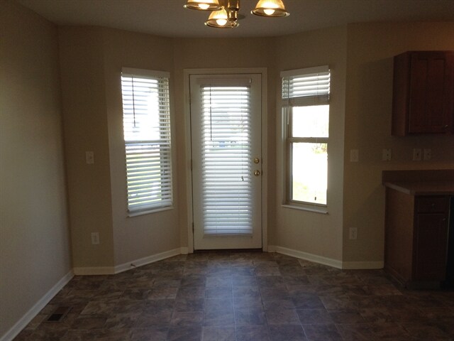 Building Photo - 3160 Gideon Ln