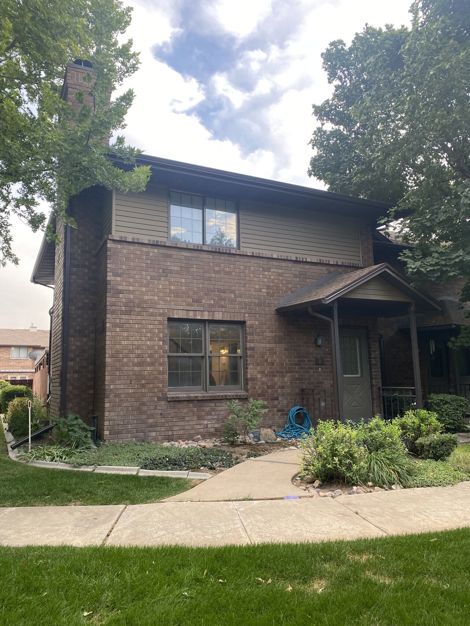 Building Photo - 5650 S 1425 E