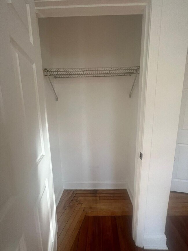 Building Photo - Washington Investment LLC