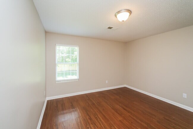 Building Photo - 10108 Nolton Cir