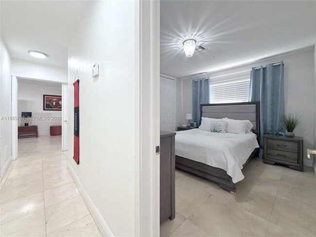 Building Photo - 7925 SW 124th St