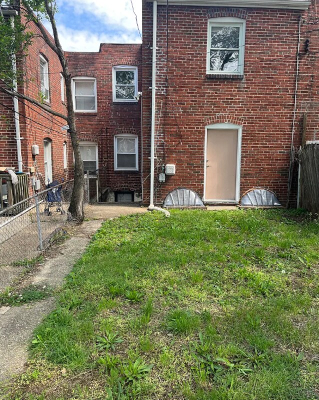 Building Photo - 52 Baltic Ave