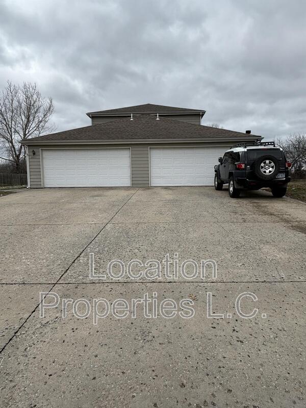 Building Photo - 2609 Winterbrook Dr