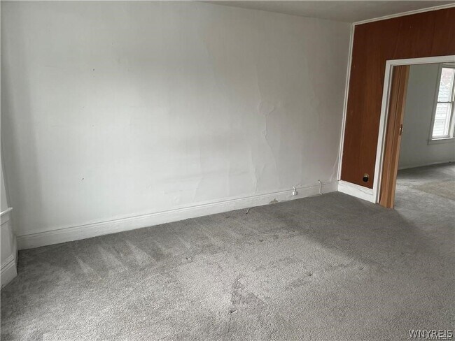 Building Photo - 226 Longnecker St