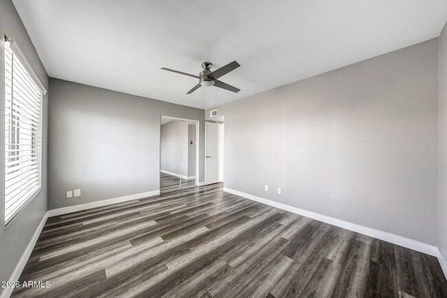 Building Photo - 1001 N Granite Reef Rd