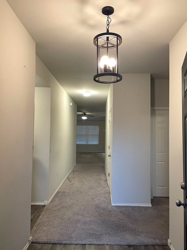Building Photo - 1813 Melanie Dr