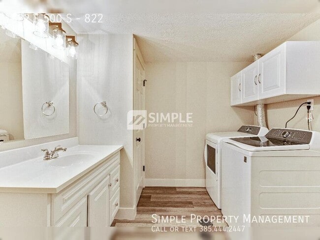 Building Photo - 822 500 S