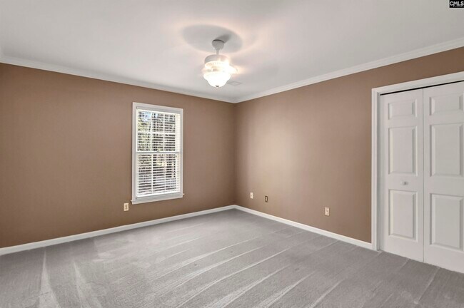 Building Photo - 1100 Woodtree Ct