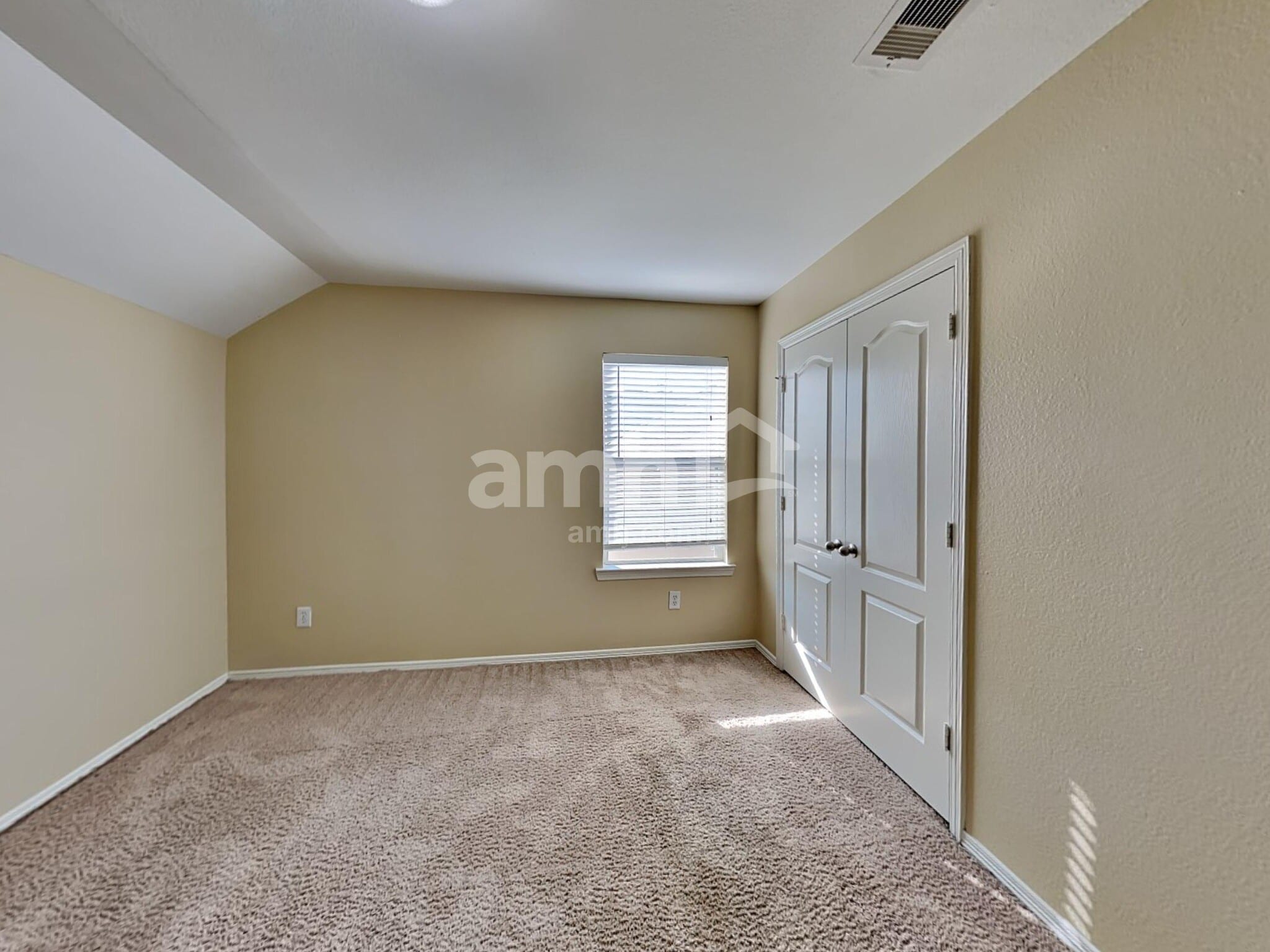 Building Photo - 1101 Shadow Glenn Dr