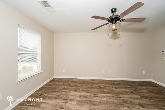 Building Photo - 180 Willowridge Ln