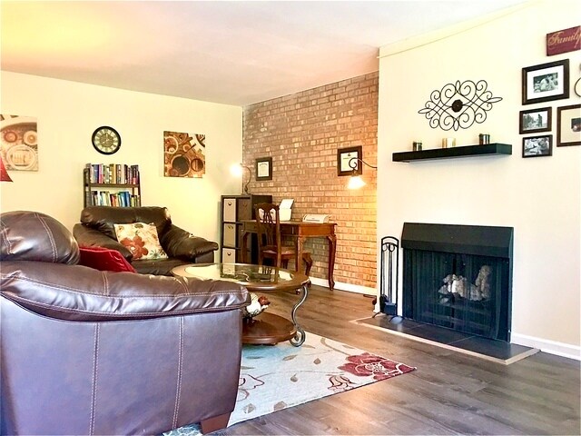 Building Photo - 6020 Oakwood Dr