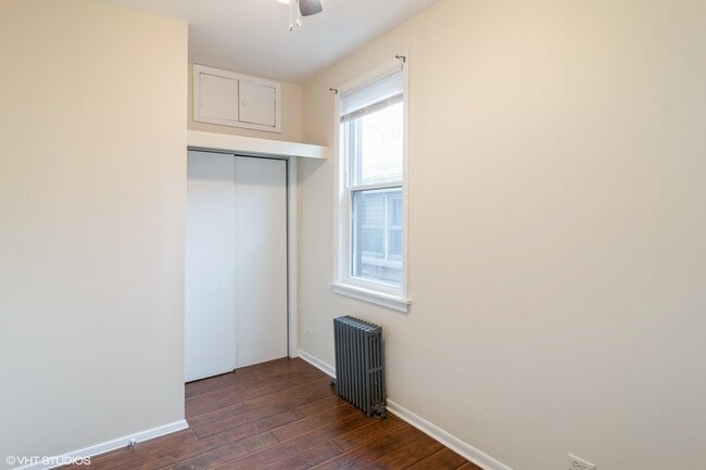 Building Photo - 1342 Circle Ave