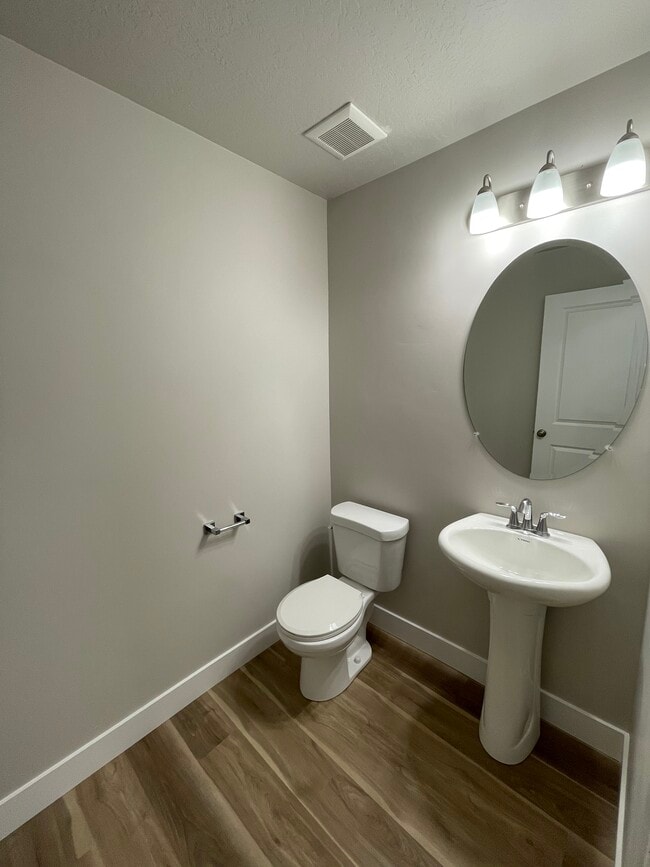 Building Photo - 54 E Ginger Gold Rd