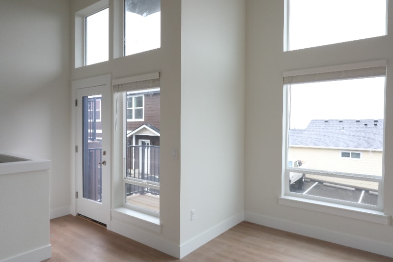 Building Photo - 12901 SE Ridgecrest Rd